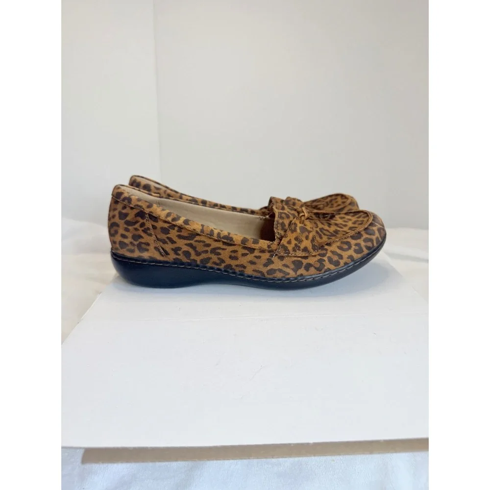 Clarks Collection Loafers Womens 11 Brown Excellent Leopard Print Tassel Flats